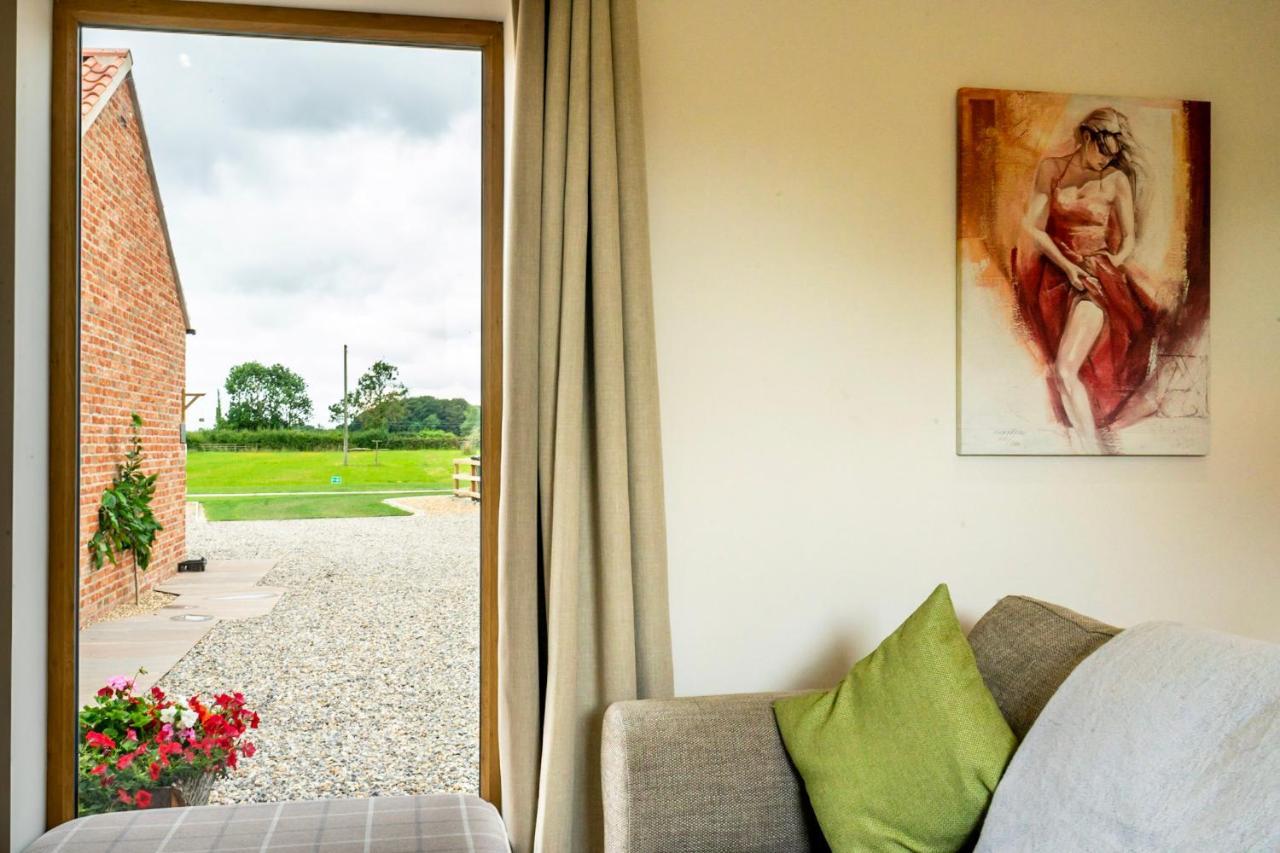 Brecks Farm - The Tractor Shed Holiday home *